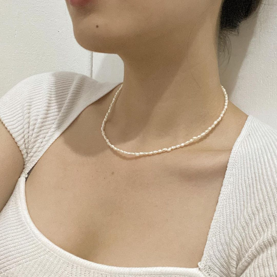 Plain Pearl Choker